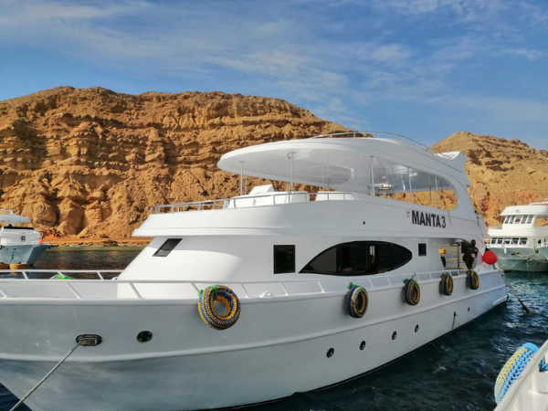 Navegación de una hora por el Mar Rojo de Hurghada.