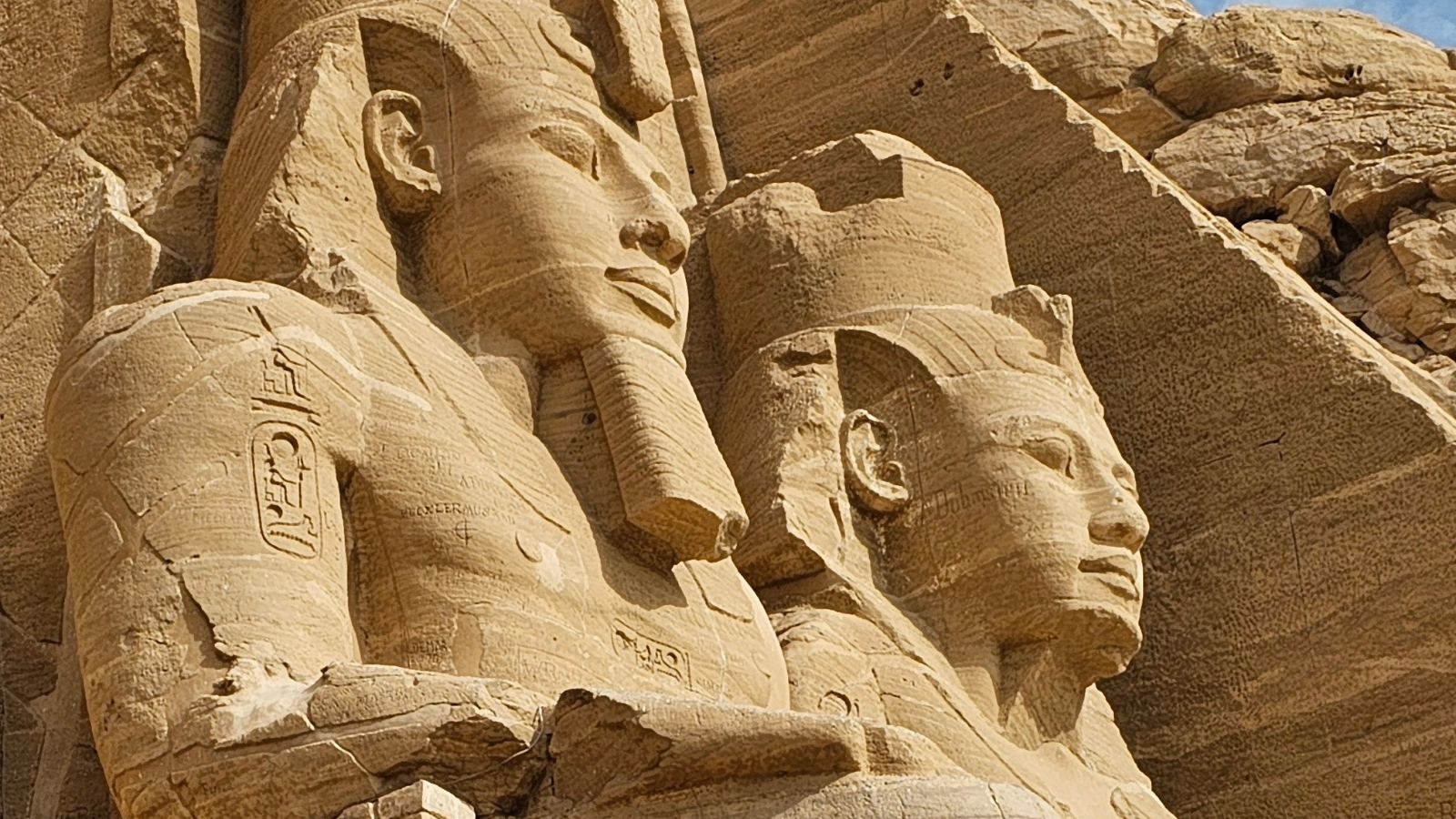 Luxury tours from Aswan to Abu Simbel with private transfer and Egyptologist guide