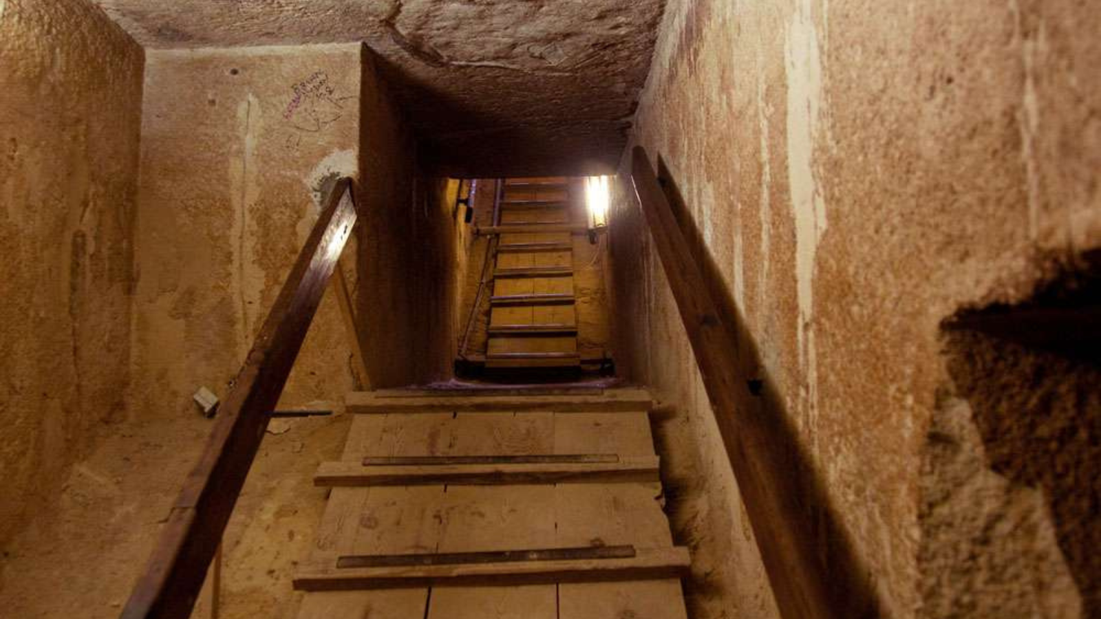 What Is a VIP Access Tour?