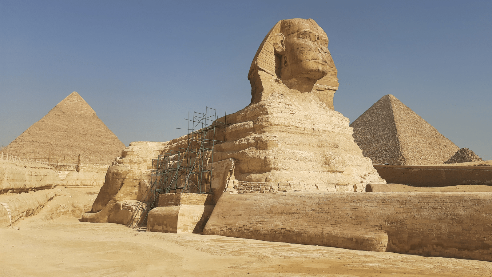 Egypt's iconic wonder: the Pyramids of Giza and the Sphinx . banner
