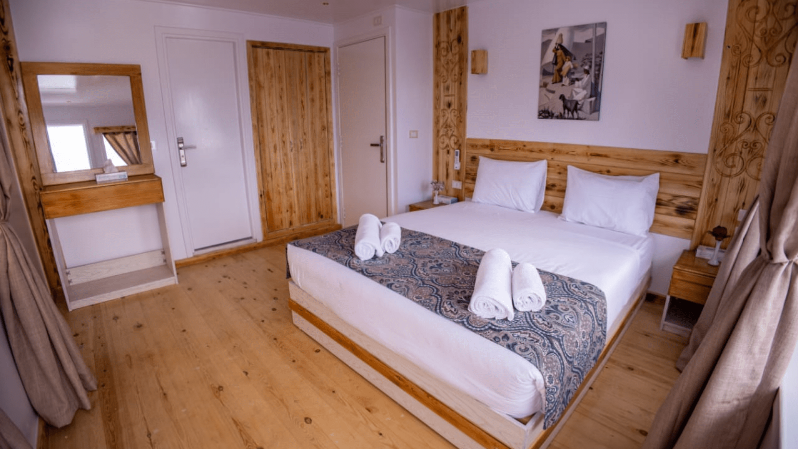 The Nile Signature Voyage – Luxury Dahabiya from Luxor to Aswan . gallery