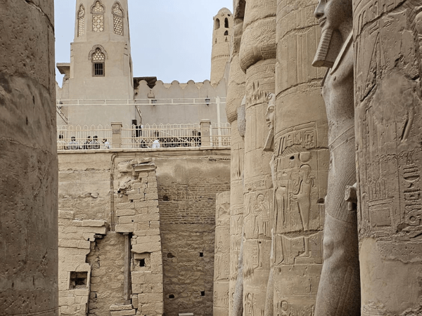 Medinet habu Temple