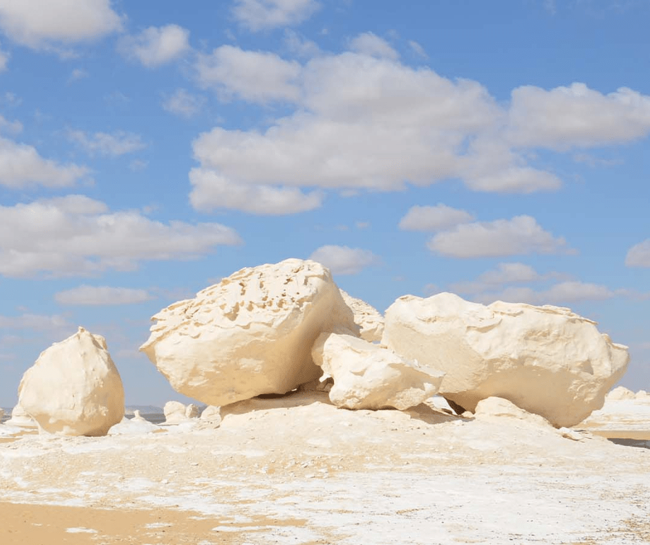 La Montaña de Cristal y el desierto blanco