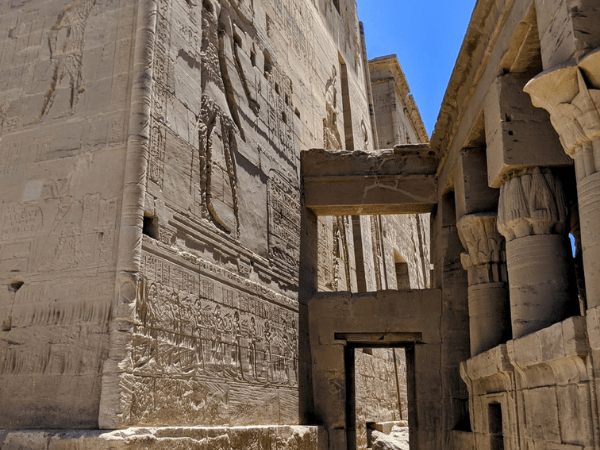 Visita al Templo de Edfu