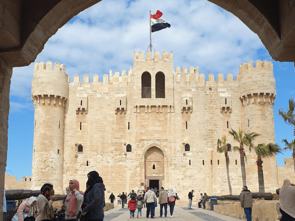 Recorrido a pie por la ciudadela de Quitbay